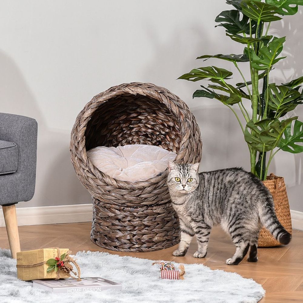 Cozy Wicker Cat House with Raised Base – Handcrafted Water Hyacinth Bed for Small Cats (42 x 33 x 52cm, Brown)